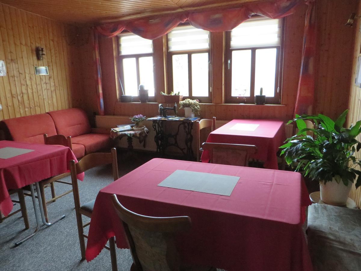 Pension Stepponat Арнщат Екстериор снимка